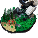 MOC 109586 Watcher With Stand